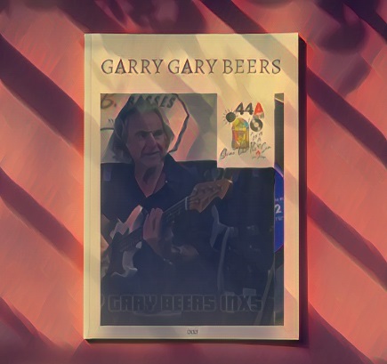 GARRYGARYBEERSINXSprovocativeperformancevideoShinelikethesunIgniFerroque9ddf5.jpg