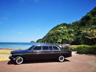 MERCEDES300DLIMOUSINEATTHEBEACHINCOSTARICA.jpg
