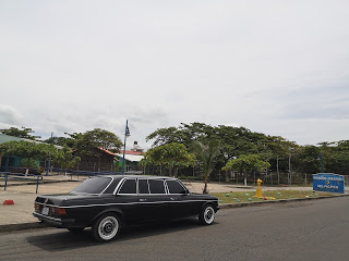 ParqueMarinodelPacifico.PUNTARENASCOSTARICAMERCEDES300DLANGLWBW123.jpg